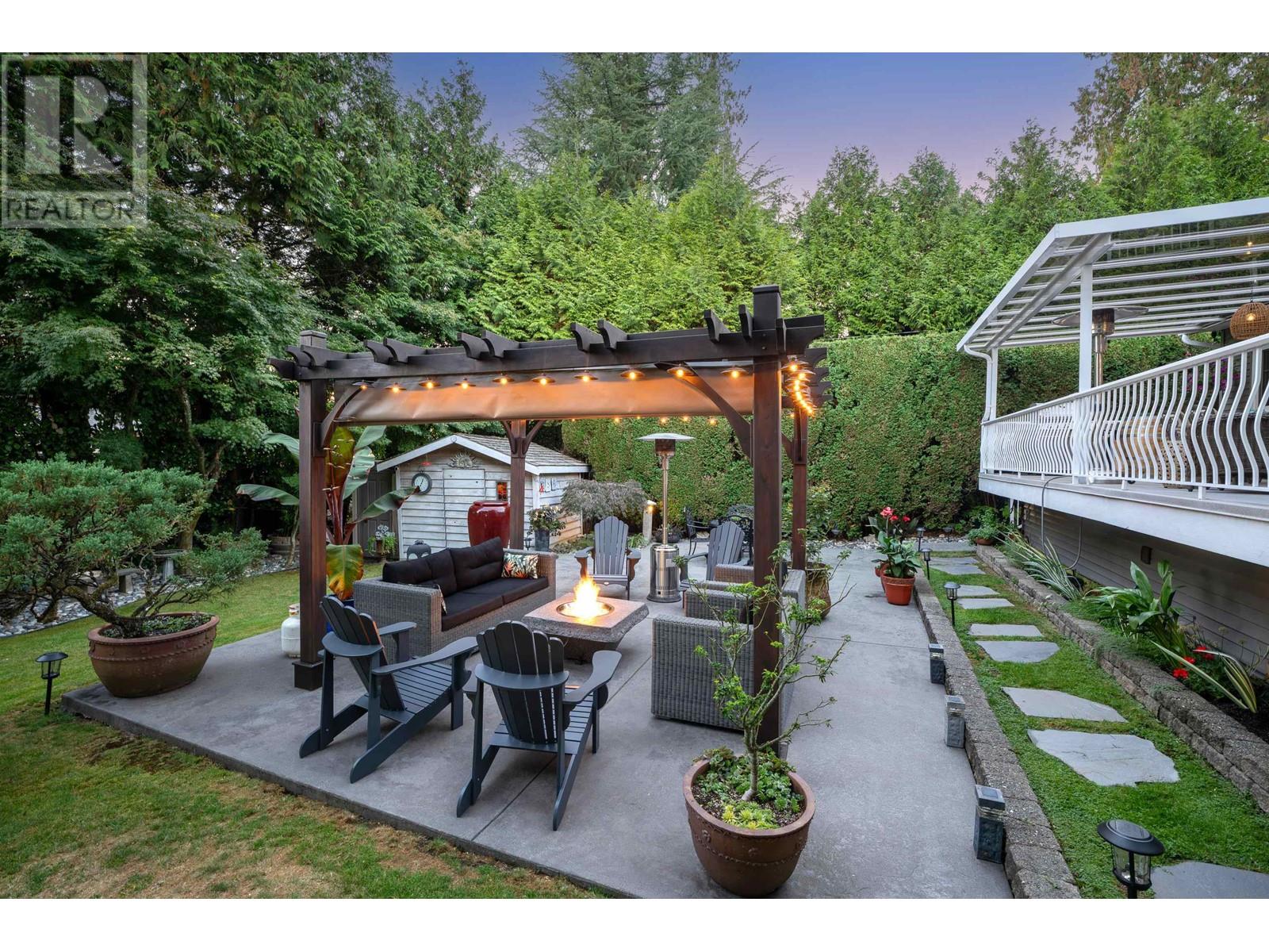 890 Victoria Drive, Port Coquitlam, British Columbia  V3B 2T9 - Photo 24 - R2823419