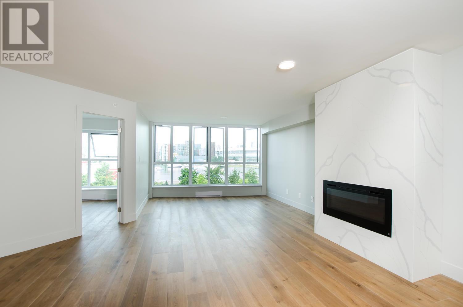 602 1188 Quebec Street, Vancouver, British Columbia  V6A 4B3 - Photo 3 - R2811186