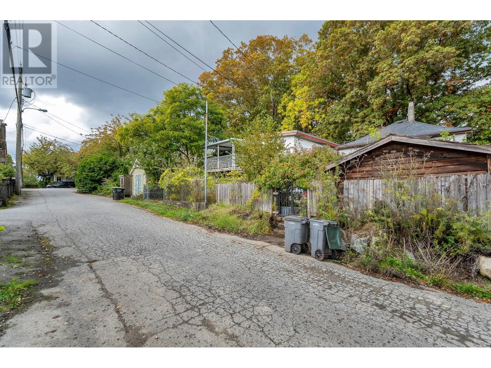 2234 E 3rd Avenue, Vancouver, British Columbia  V5N 1J1 - Photo 3 - R2824812