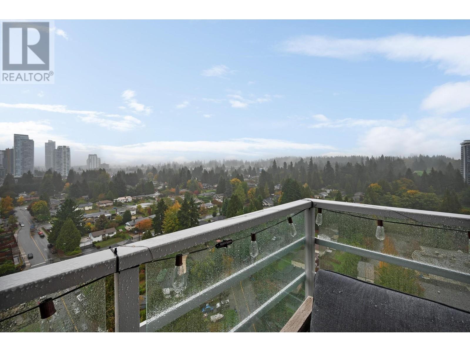 2104 530 Whiting Way, Coquitlam, British Columbia  V3J 0J4 - Photo 2 - R2826182