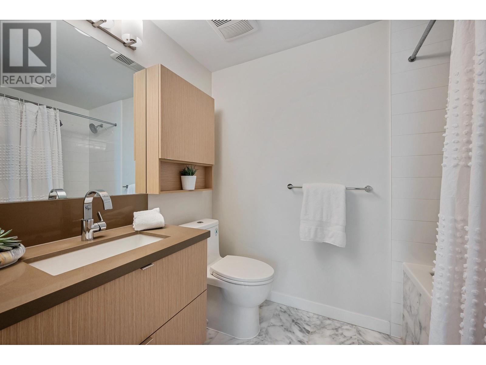 2104 530 Whiting Way, Coquitlam, British Columbia  V3J 0J4 - Photo 15 - R2826182