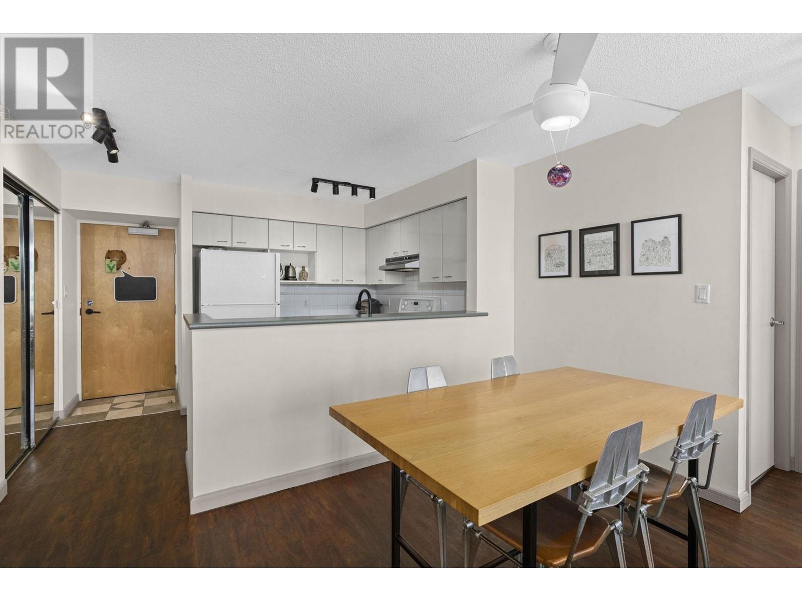 505 6088 Willingdon Avenue, Burnaby, British Columbia  V5H 4V2 - Photo 9 - R2826095