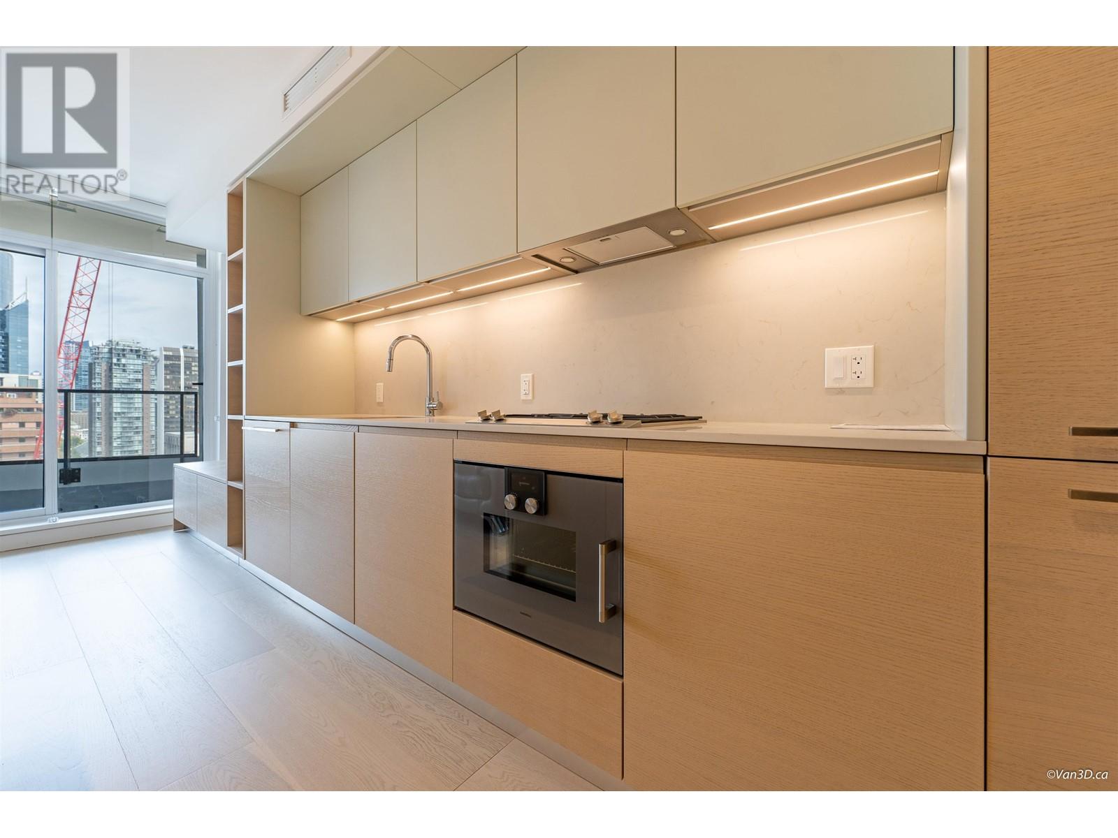 19xx 1289 Hornby Street, Vancouver, British Columbia  V6Z 1W4 - Photo 3 - R2824395