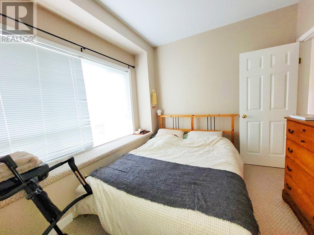 1858 E 15th Avenue, Vancouver, British Columbia  V5N 2G4 - Photo 9 - R2824952
