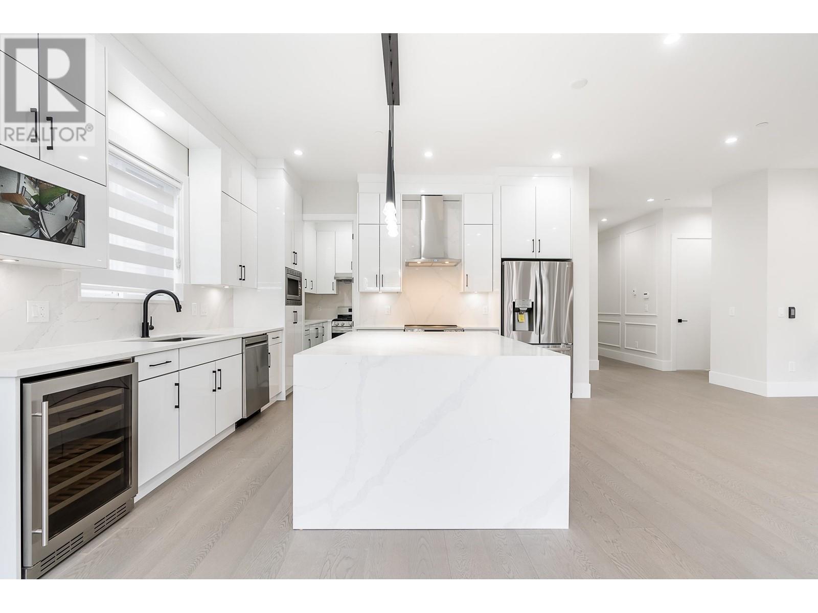 23087 134 Loop, Maple Ridge, British Columbia  V4R 2R5 - Photo 6 - R2826277