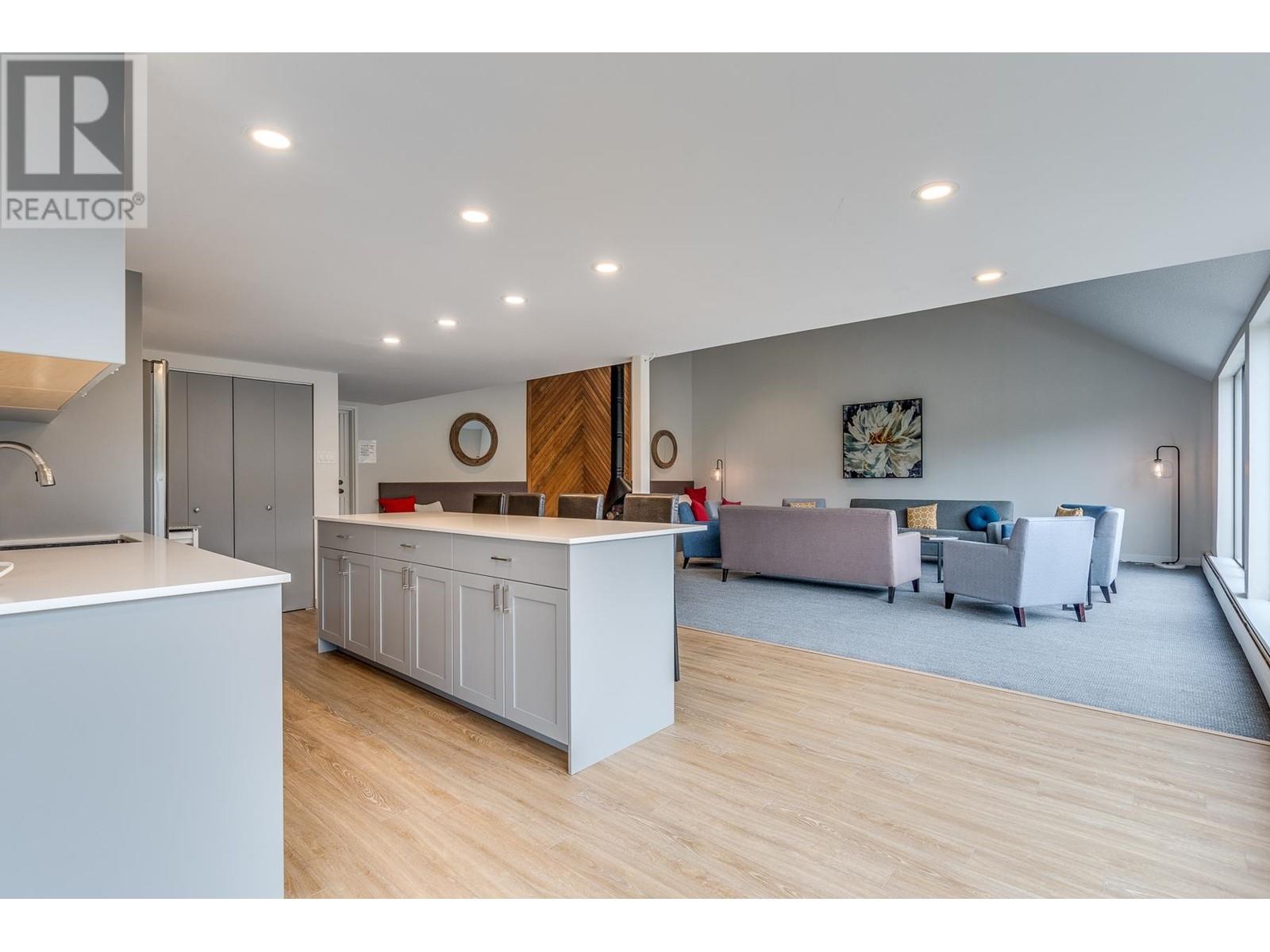 107 1745 Esquimalt Avenue, West Vancouver, British Columbia  V7V 1R7 - Photo 25 - R2826069