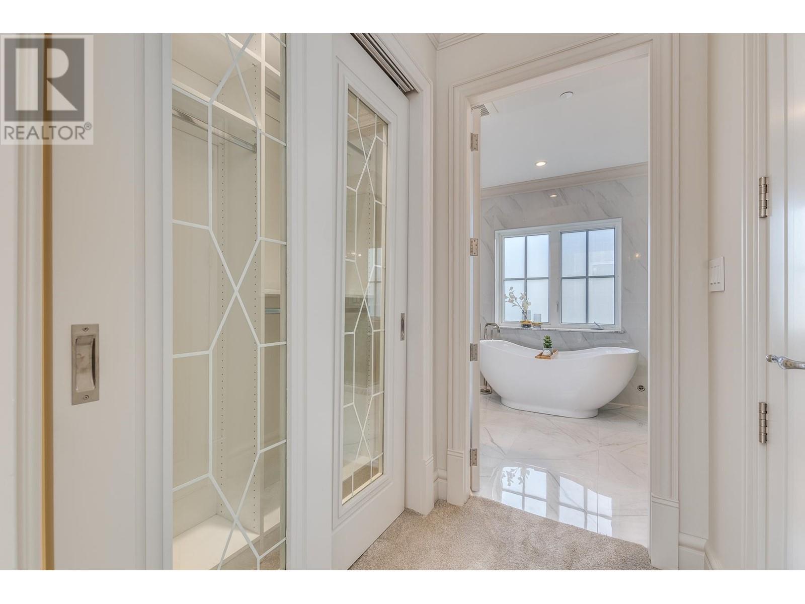3965 W 14th Avenue, Vancouver, British Columbia  V6R 2X2 - Photo 18 - R2825453