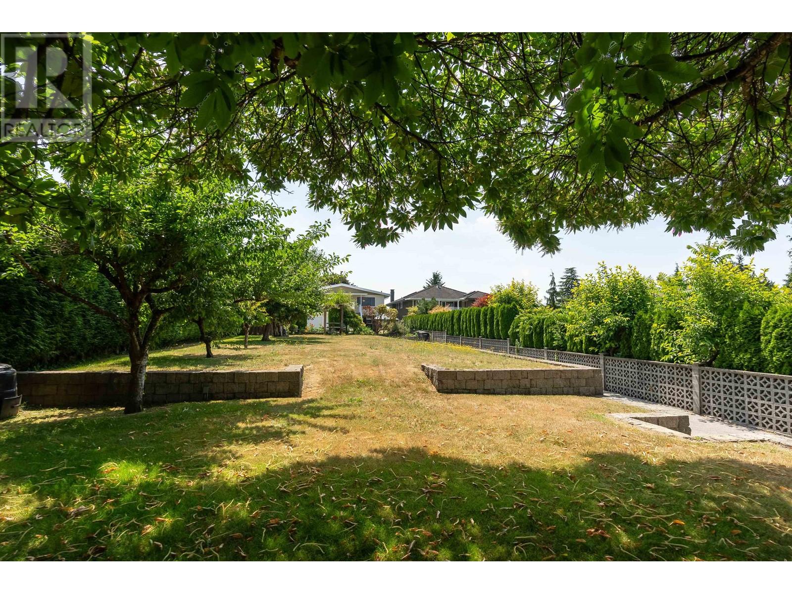 7221 Frances Street, Burnaby, British Columbia  V5A 1H1 - Photo 6 - R2826311
