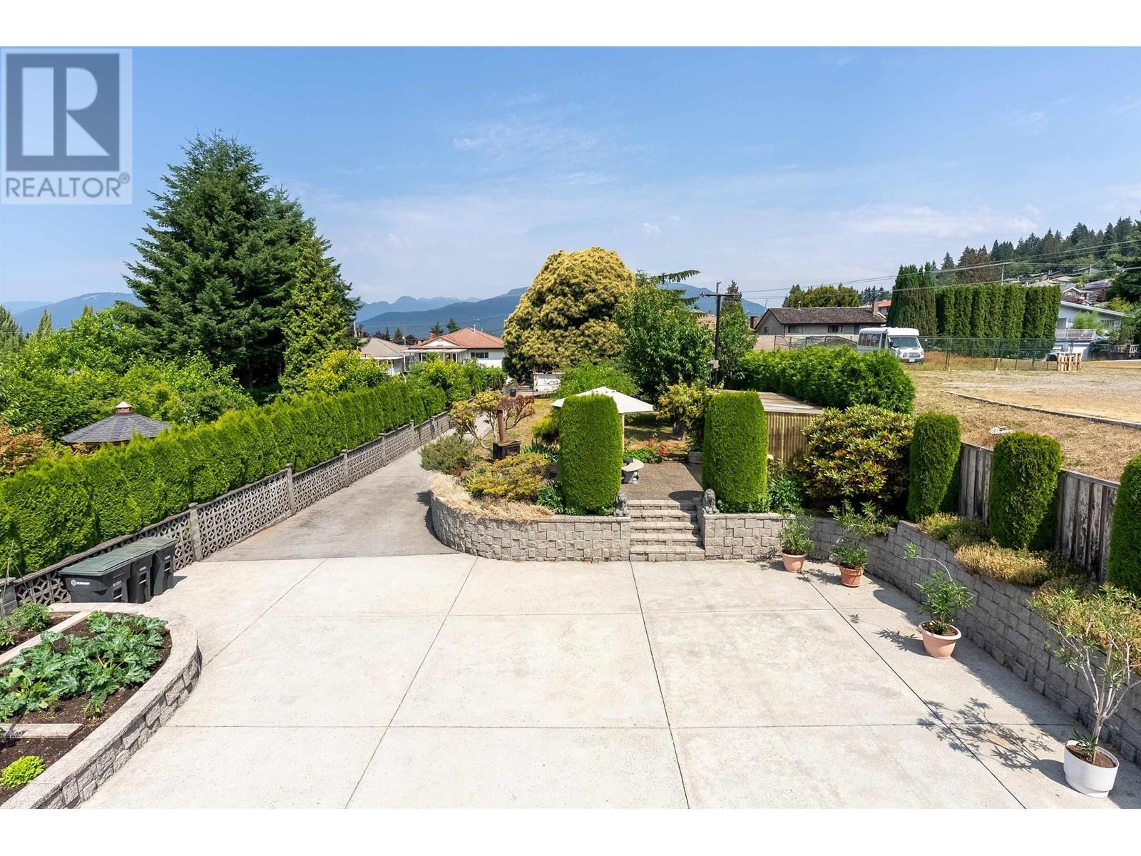 7221 Frances Street, Burnaby, British Columbia  V5A 1H1 - Photo 4 - R2826311