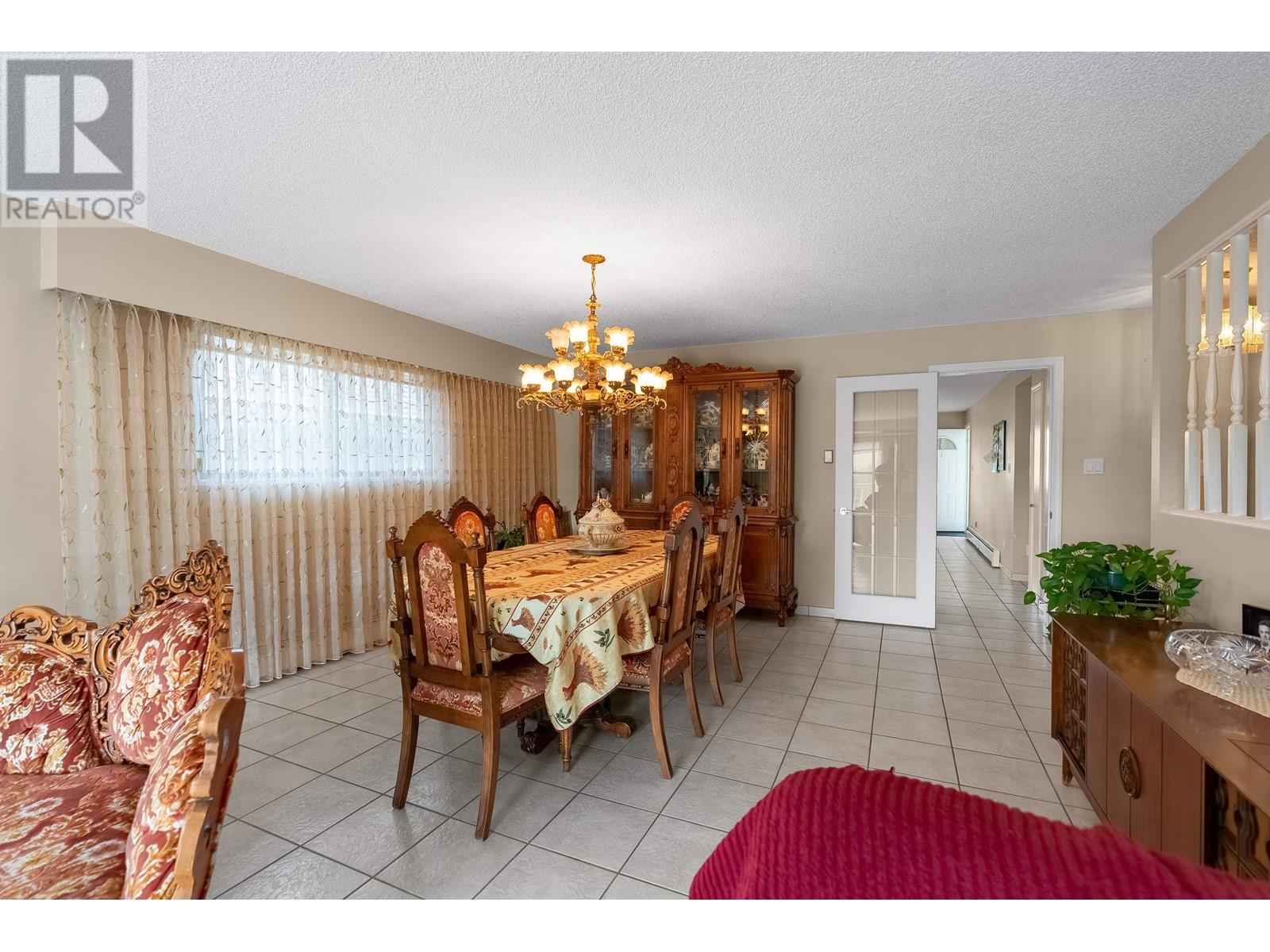 7221 Frances Street, Burnaby, British Columbia  V5A 1H1 - Photo 9 - R2826311