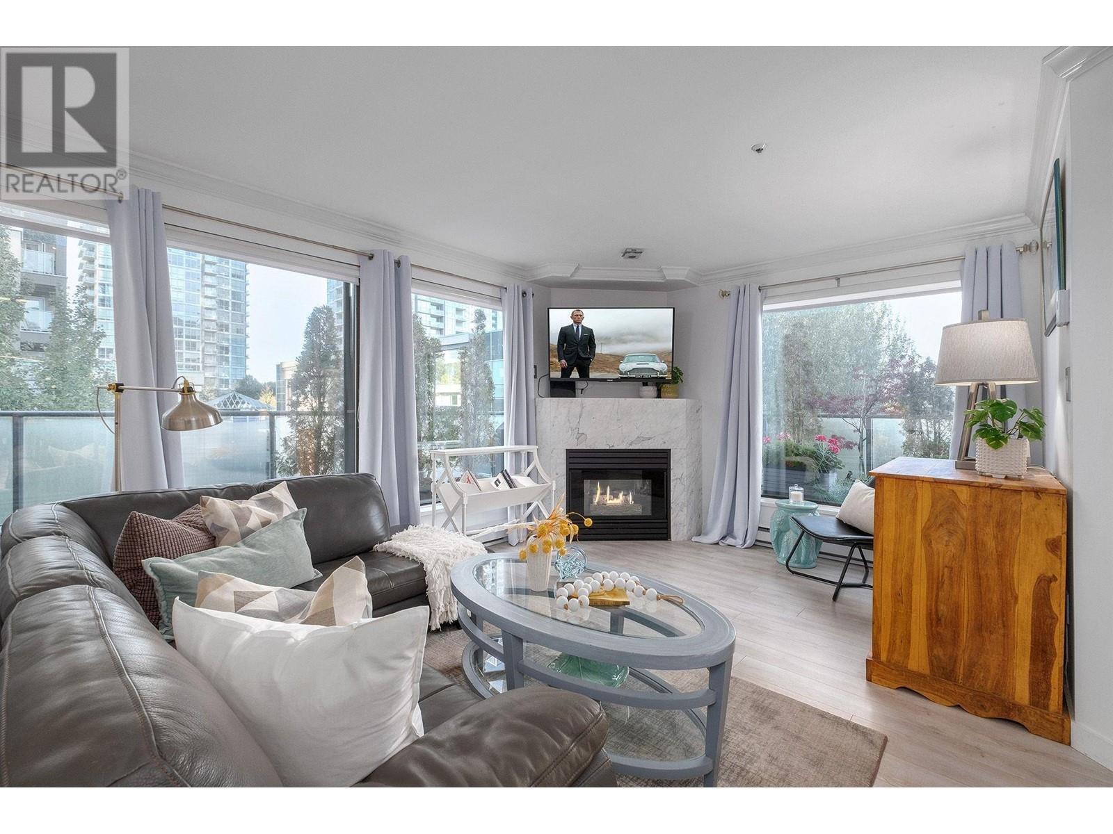 403 2978 Burlington Drive, Coquitlam, British Columbia  V3B 7S6 - Photo 5 - R2826447