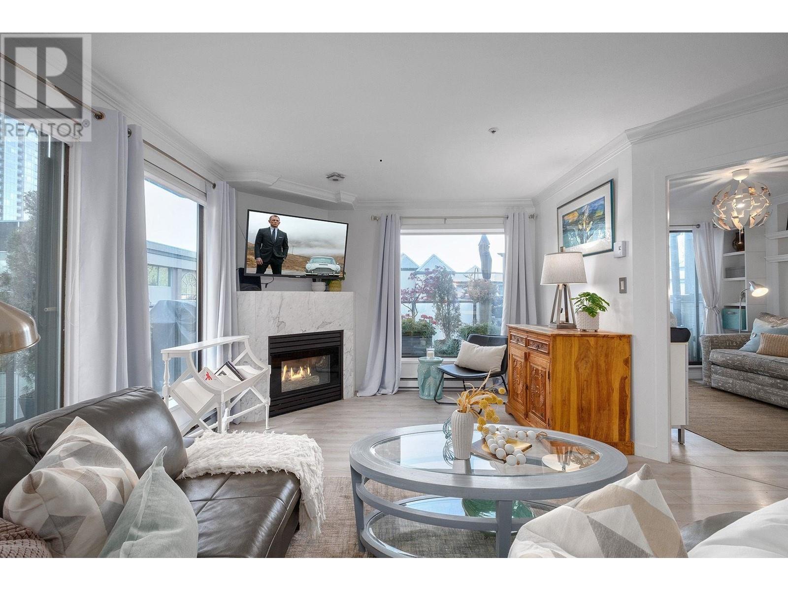 403 2978 Burlington Drive, Coquitlam, British Columbia  V3B 7S6 - Photo 6 - R2826447