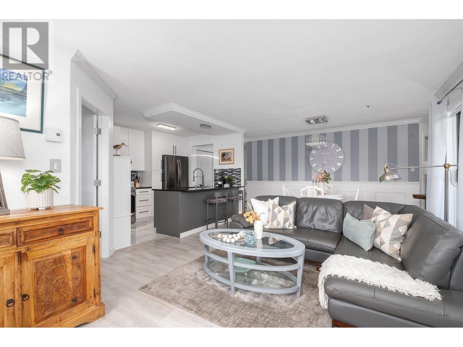 403 2978 Burlington Drive, Coquitlam, British Columbia  V3B 7S6 - Photo 8 - R2826447