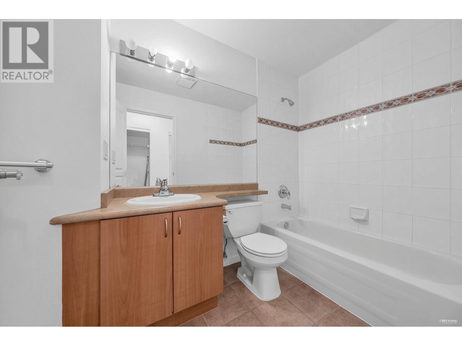 Ph6 6991 Victoria Drive, Vancouver, British Columbia  V5P 3Y7 - Photo 11 - R2826339