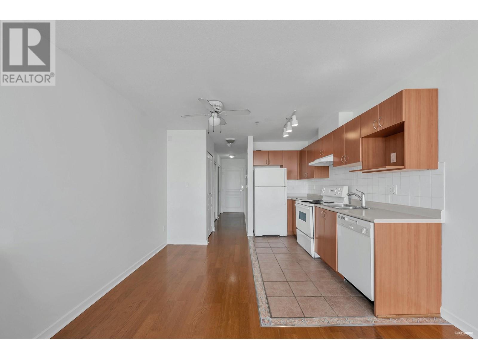Ph6 6991 Victoria Drive, Vancouver, British Columbia  V5P 3Y7 - Photo 6 - R2826339