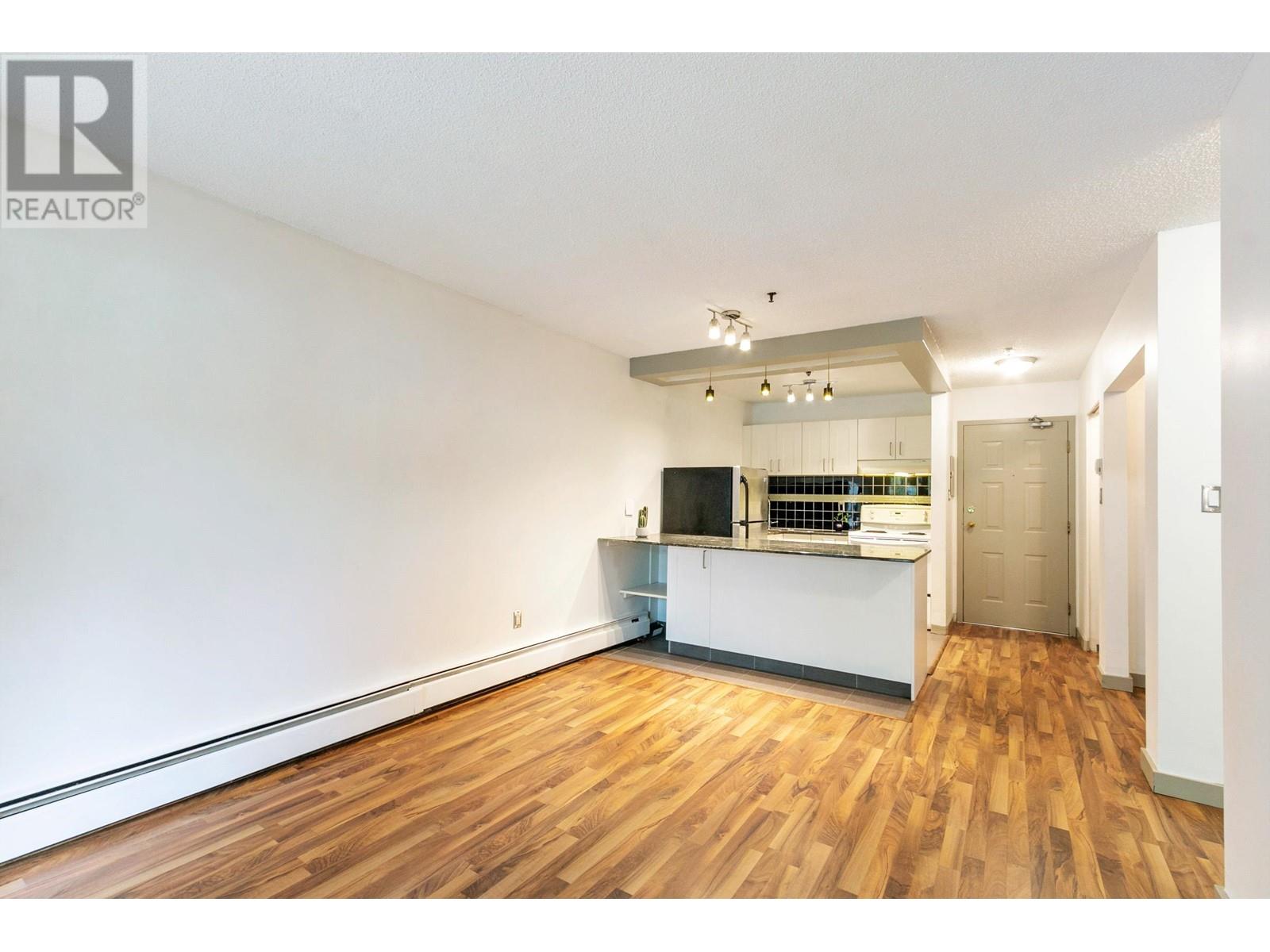 508 715 Royal Avenue, New Westminster, British Columbia  V3M 5X4 - Photo 5 - R2826110