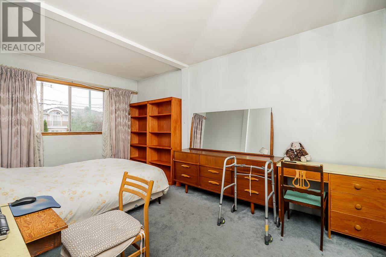 7839 17th Avenue, Burnaby, British Columbia  V3N 1M1 - Photo 19 - R2825823