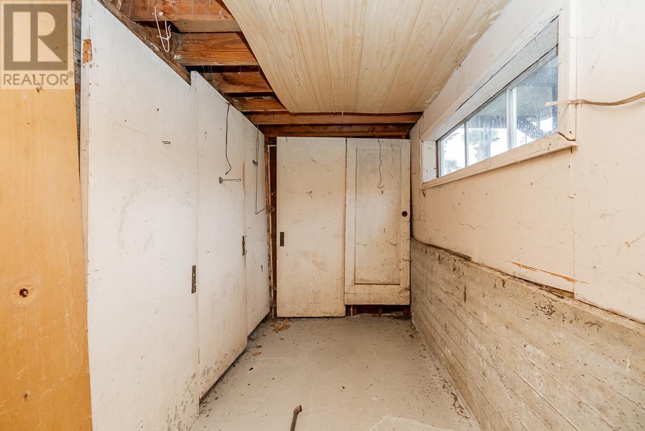 7839 17th Avenue, Burnaby, British Columbia  V3N 1M1 - Photo 32 - R2825823