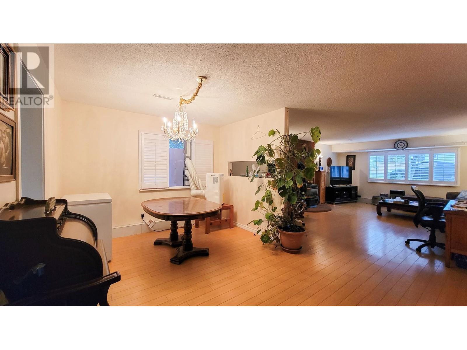 12367 Laity Street, Maple Ridge, British Columbia  V2X 5B4 - Photo 24 - R2823823