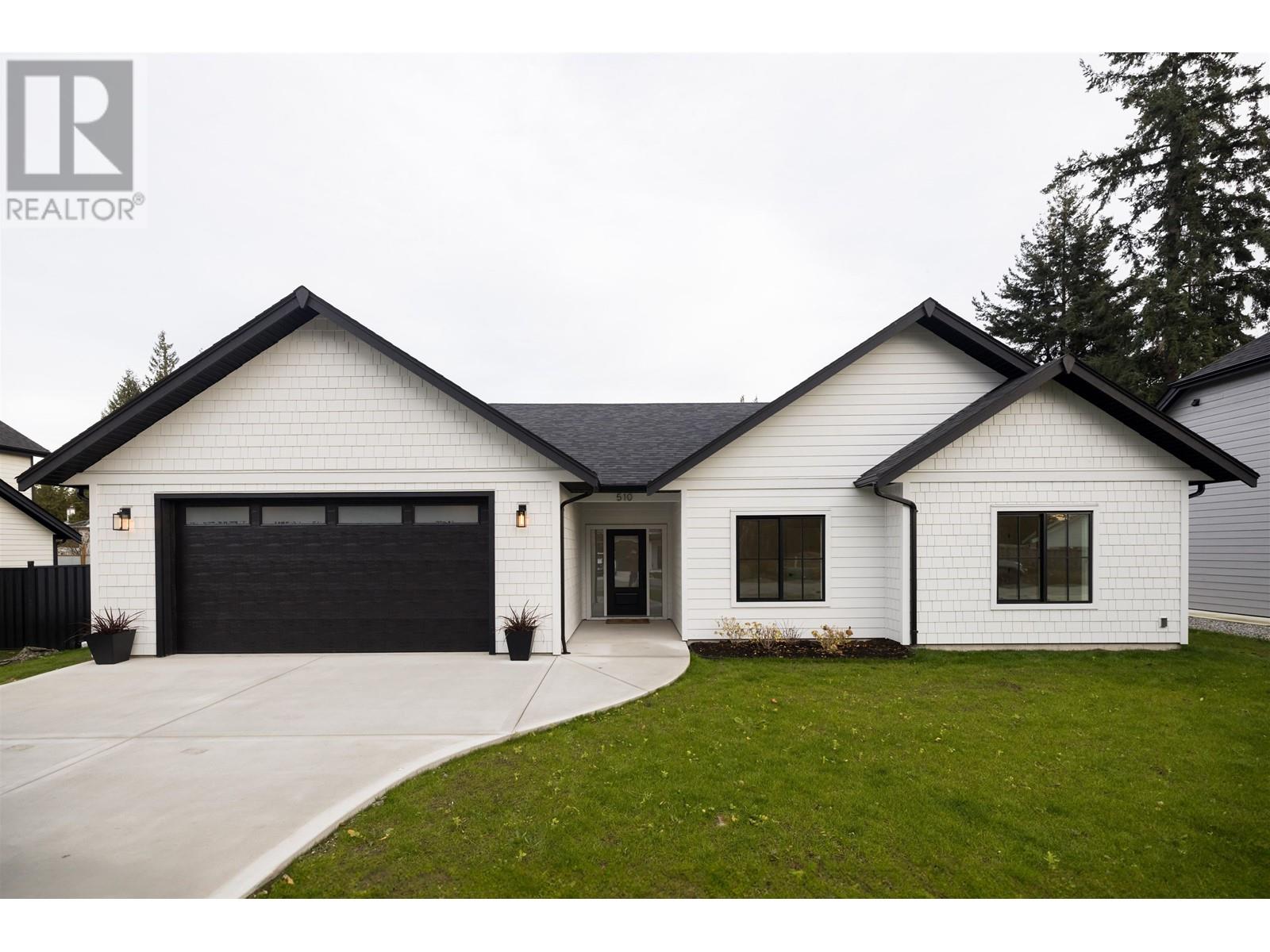 510 JORDAN WAY, gibsons, British Columbia