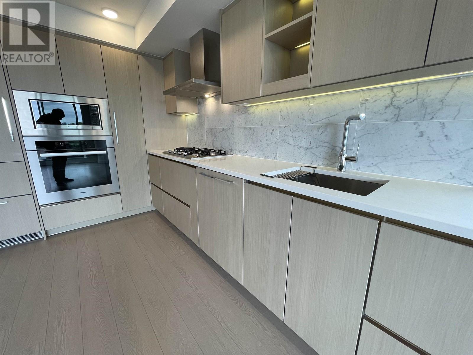 808 433 Sw Marine Drive, Vancouver, British Columbia  V5X 0H5 - Photo 13 - R2826053