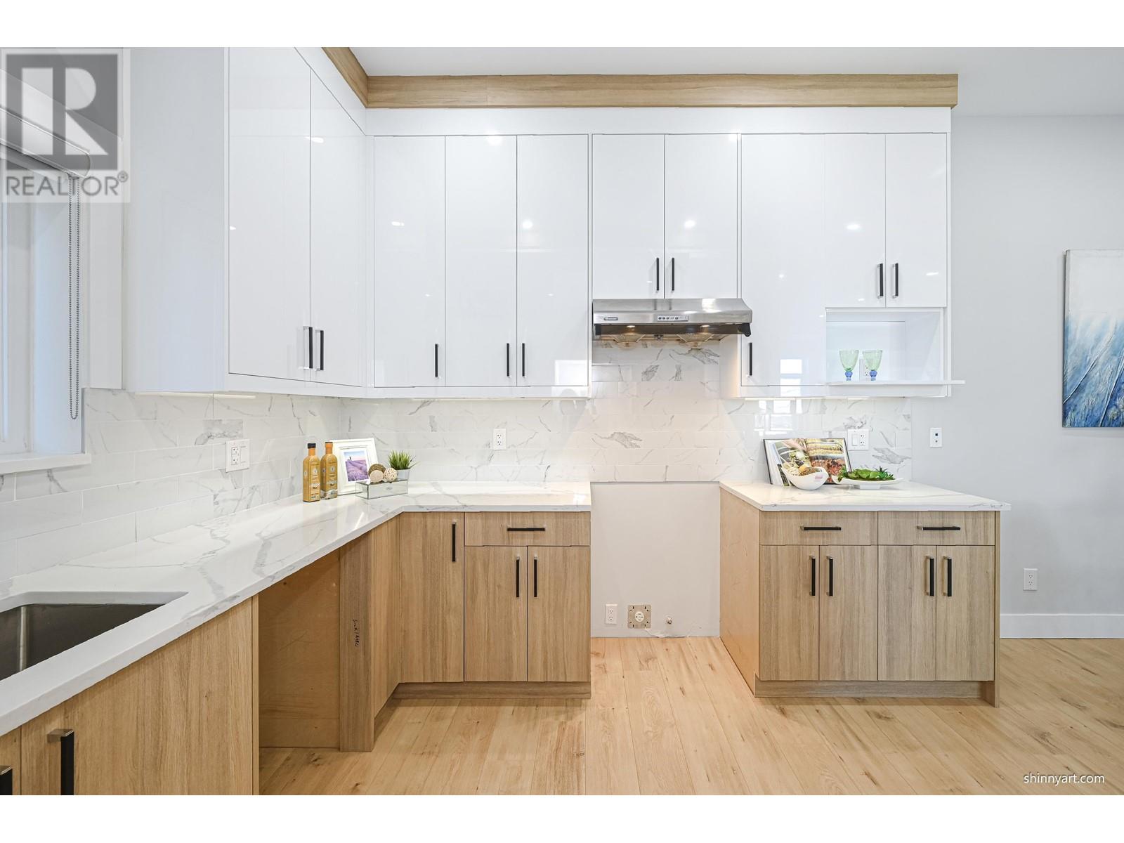 2728 E 26th Avenue, Vancouver, British Columbia  V5R 1S2 - Photo 10 - R2823393