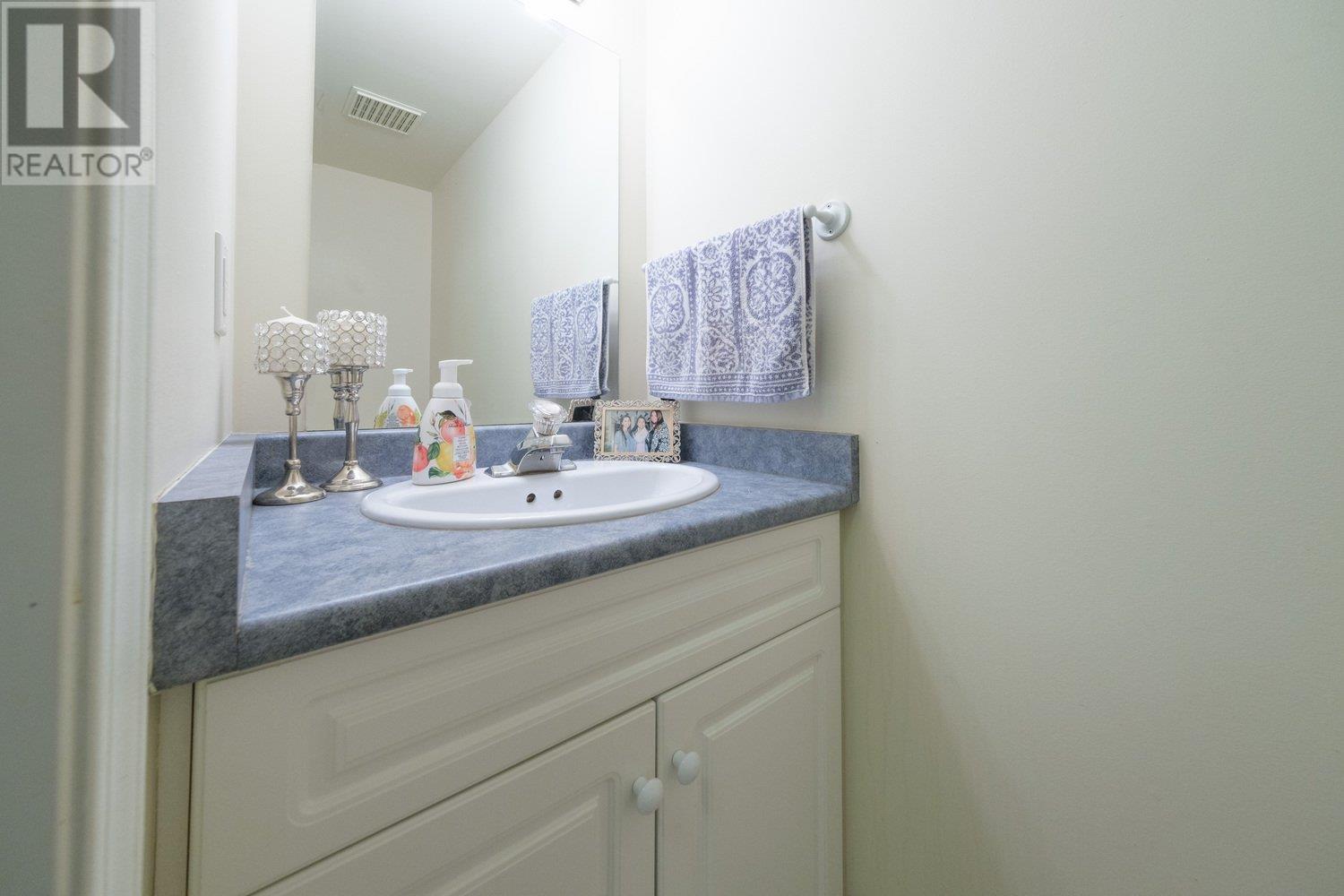 423-425 E 2nd Street, North Vancouver, British Columbia  V7L 1C9 - Photo 25 - R2826470