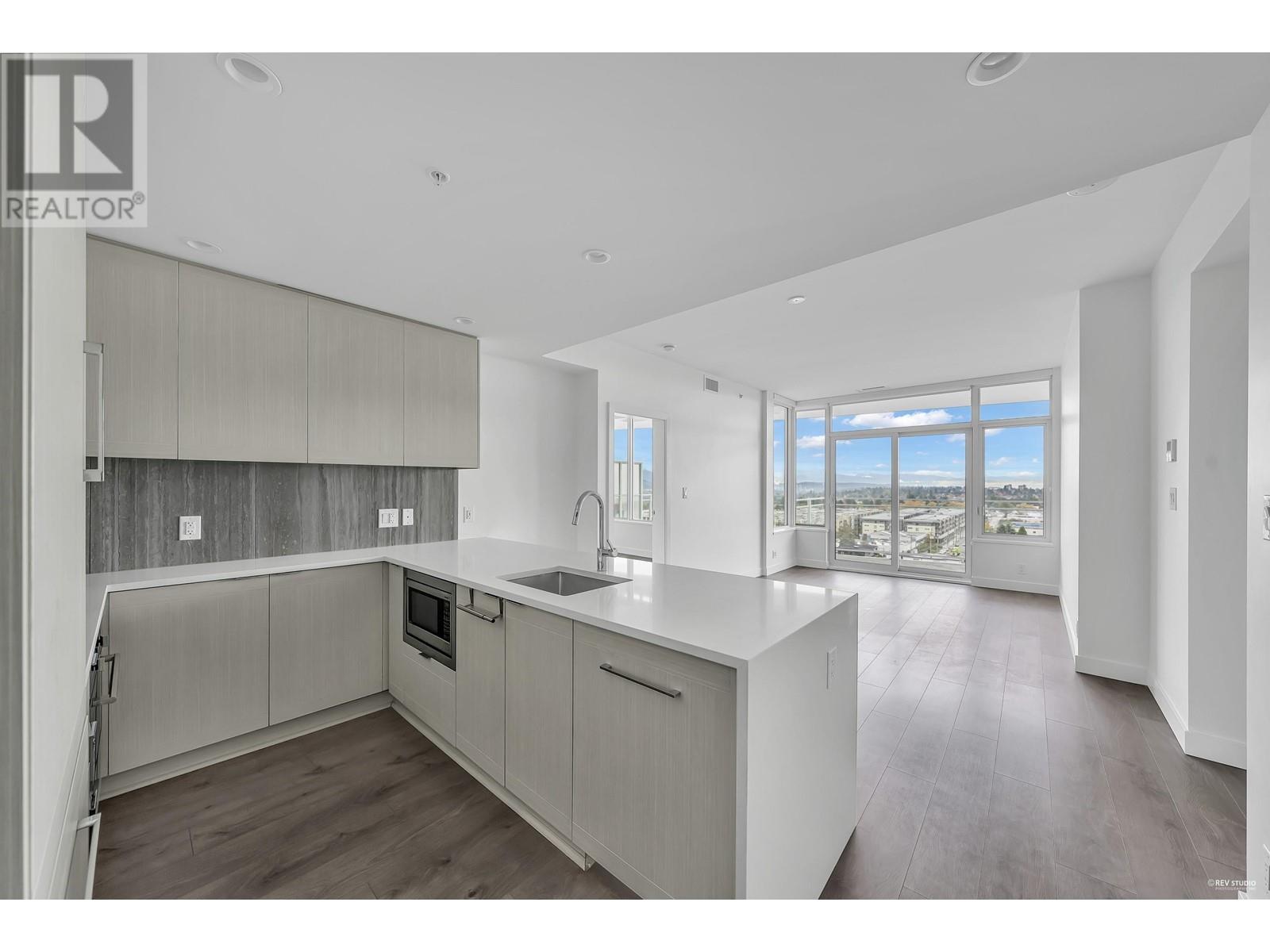 1303 5051 IMPERIAL STREET, burnaby, British Columbia