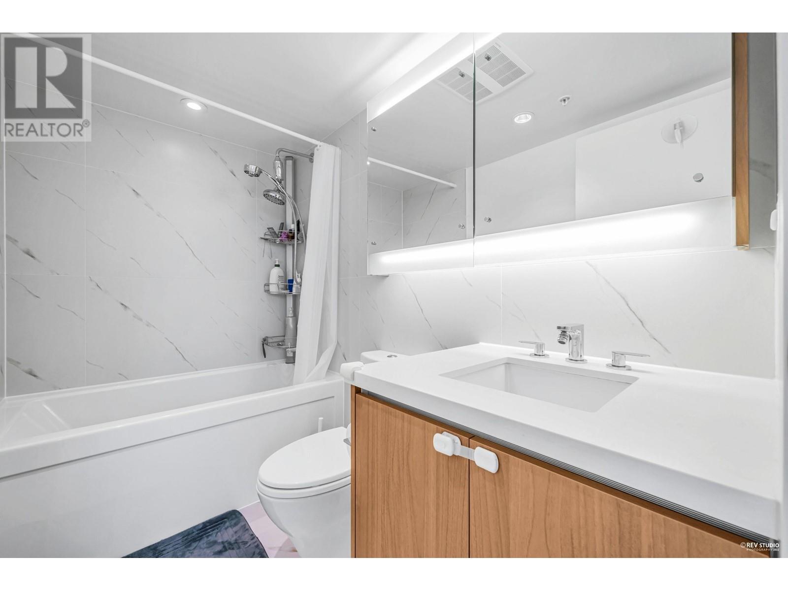 1703 8833 Hazelbridge Way, Richmond, British Columbia  V6X 0N3 - Photo 18 - R2826501