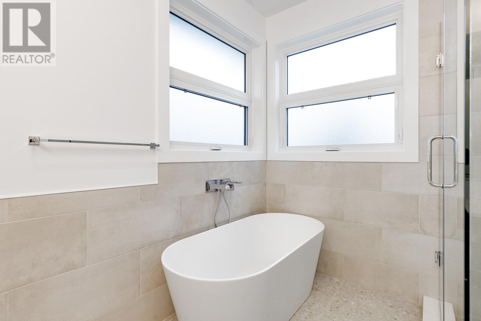 12065 Blakely Road, Pitt Meadows, British Columbia  V3Y 1J3 - Photo 24 - R2760416