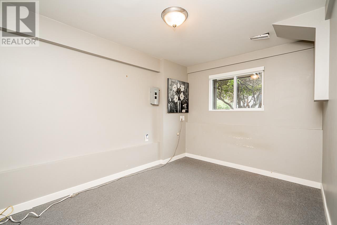 3562 Dalebright Drive, Burnaby, British Columbia  V5A 3E8 - Photo 27 - R2825660