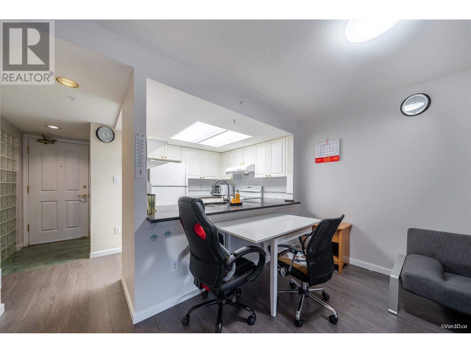 308 6088 Minoru Boulevard, Richmond, British Columbia  V6Y 4A8 - Photo 3 - R2825833