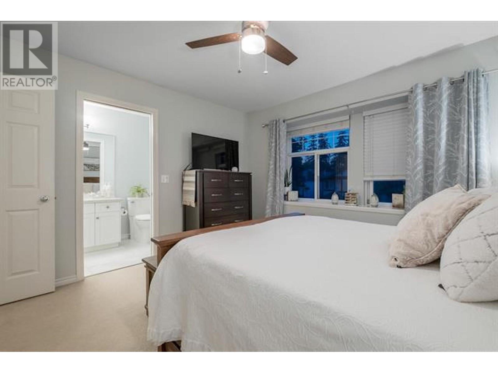 24126 102a Avenue, Maple Ridge, British Columbia  V2W 2B3 - Photo 14 - R2826537