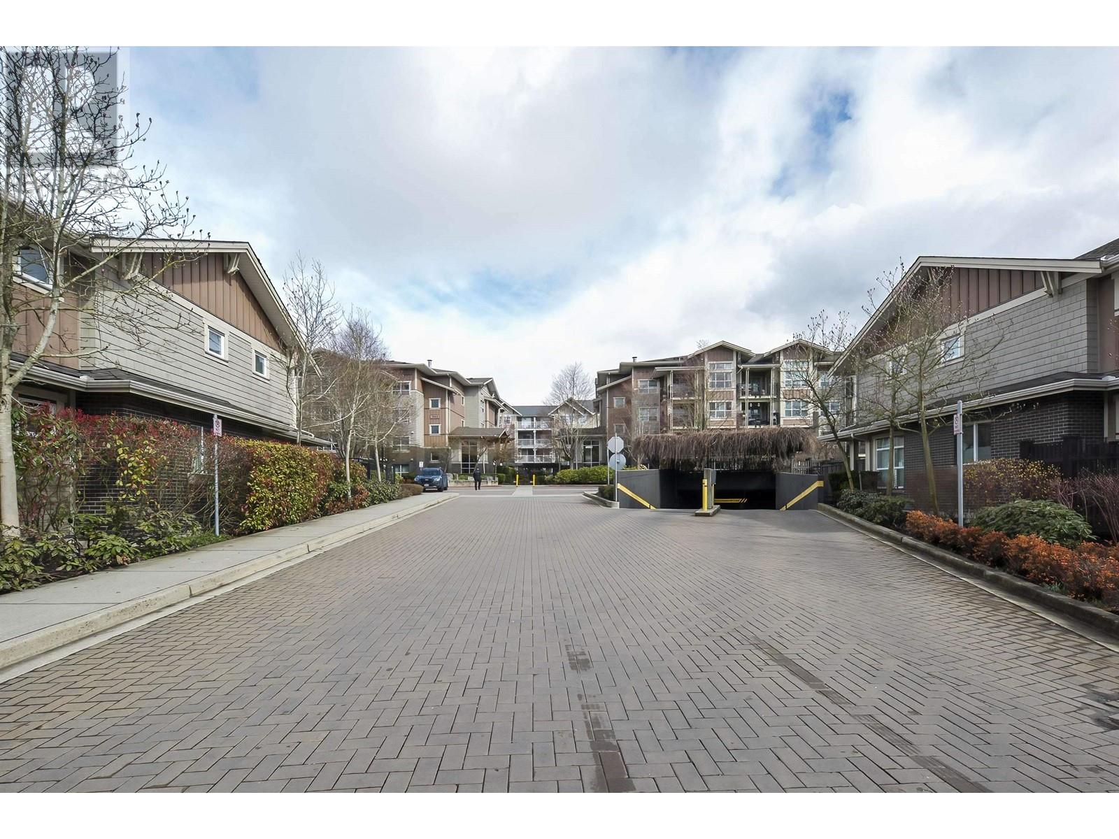 309 5665 Irmin Street, Burnaby, British Columbia  V5J 0C4 - Photo 4 - R2826512