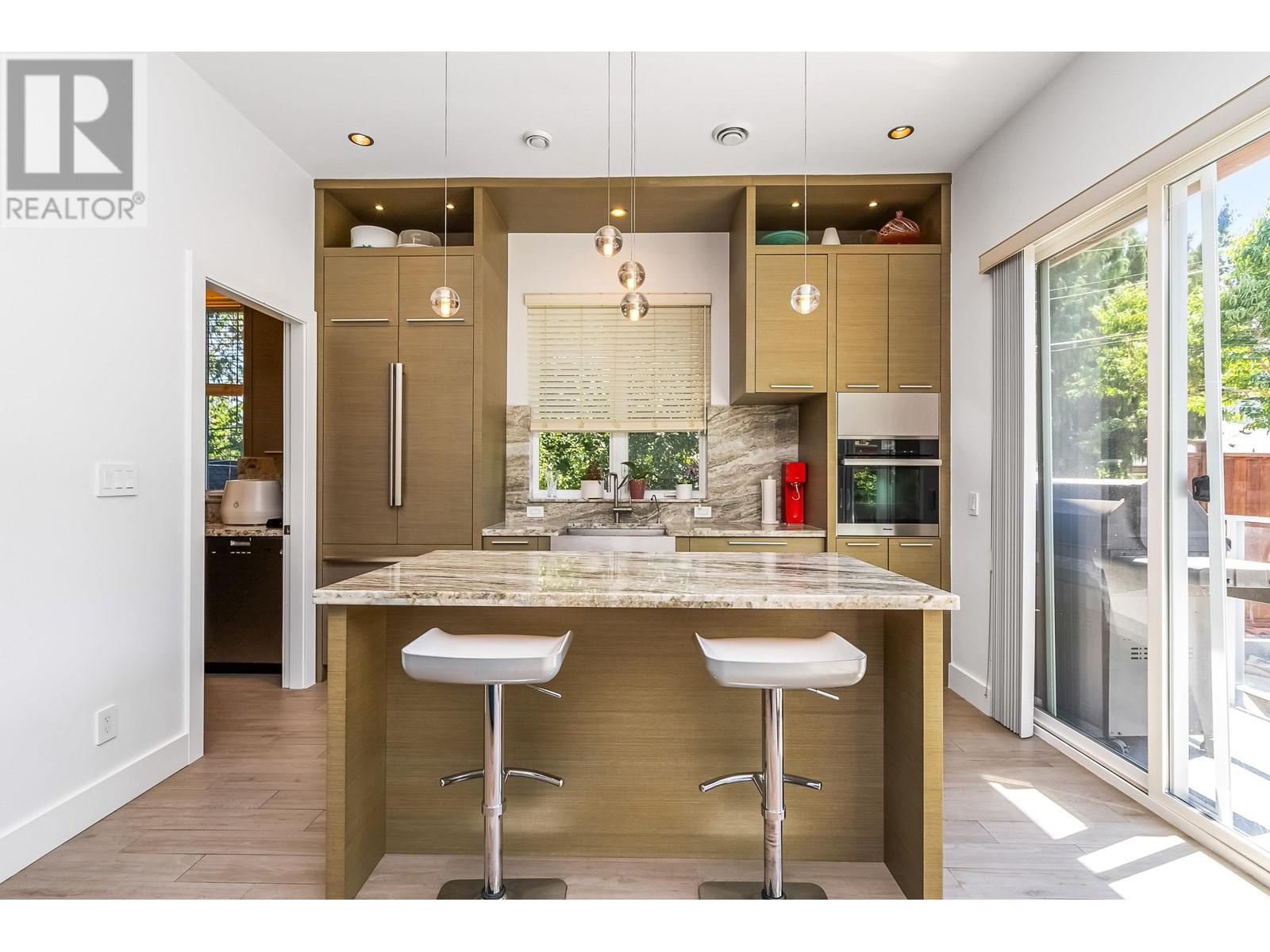 3410 W 15th Avenue, Vancouver, British Columbia  V6R 2Z1 - Photo 13 - R2825648