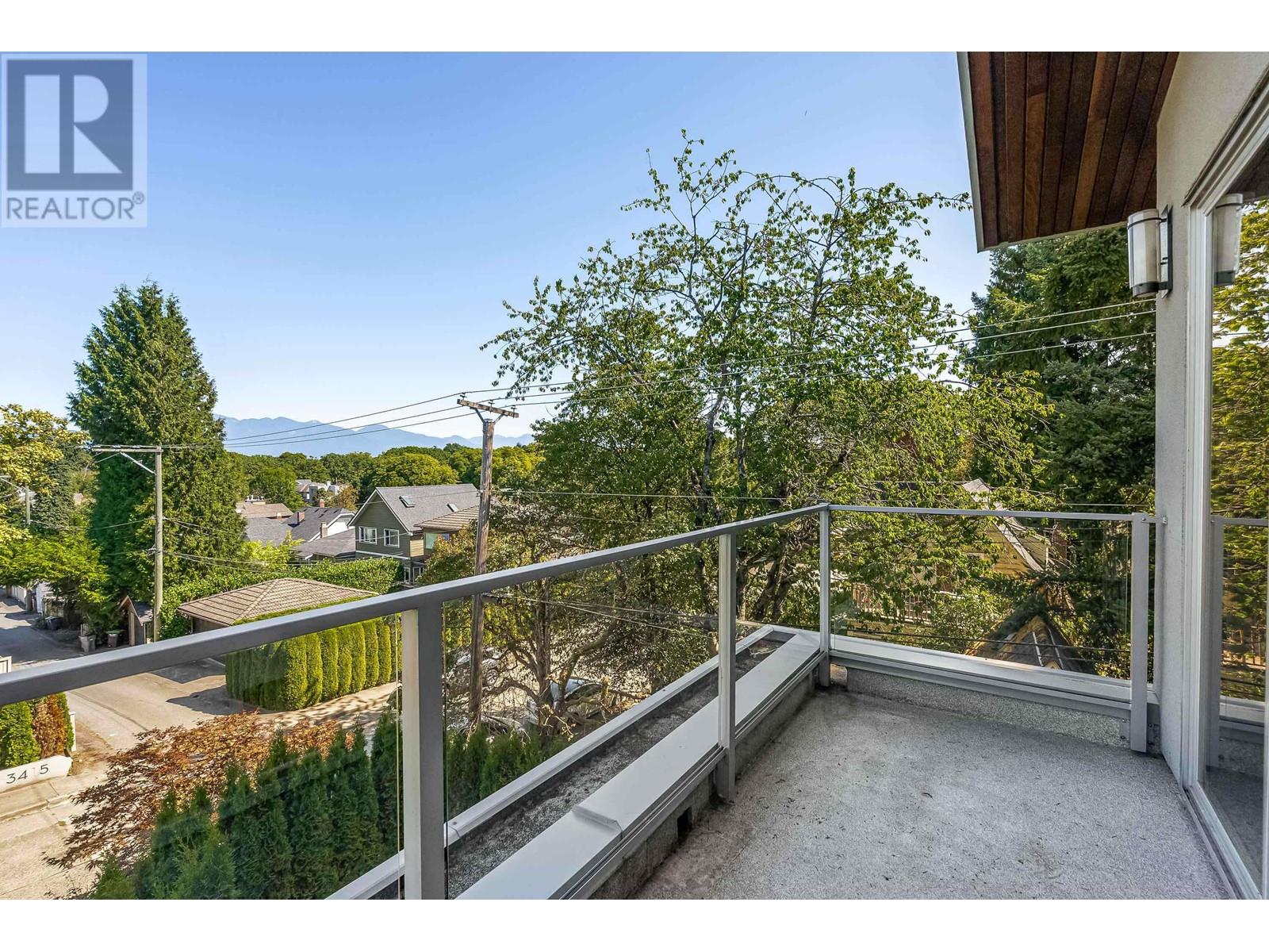 3410 W 15th Avenue, Vancouver, British Columbia  V6R 2Z1 - Photo 2 - R2825648