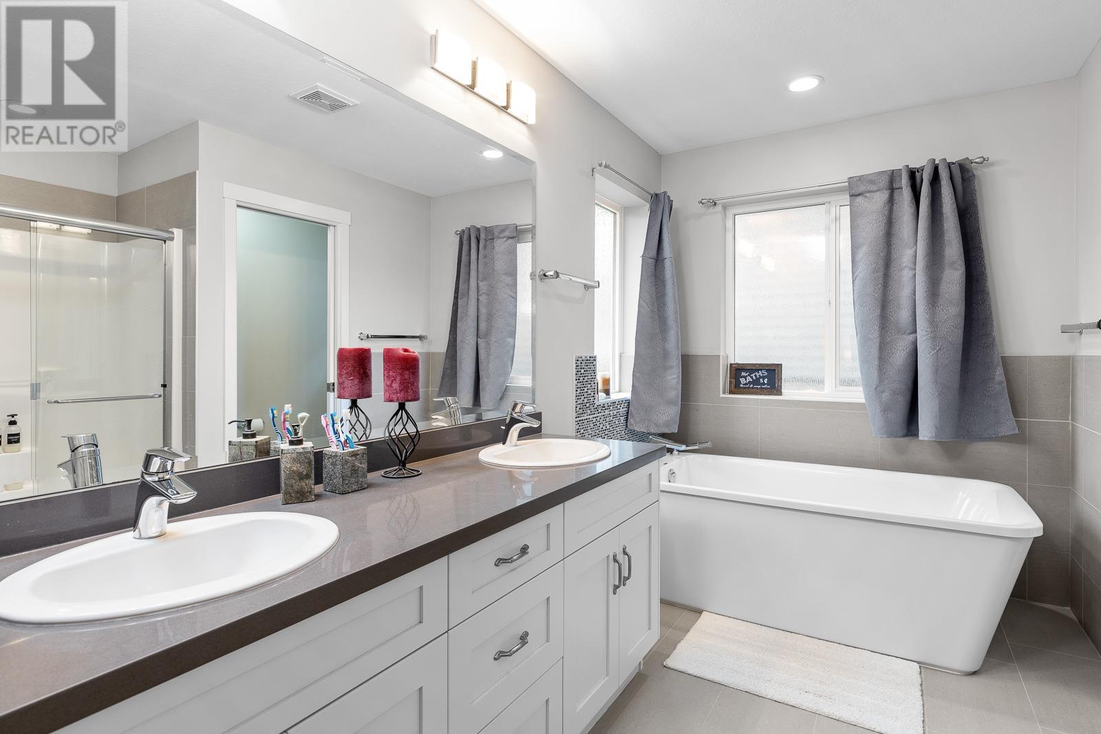 24403 112a Avenue, Maple Ridge, British Columbia  V2W 0H4 - Photo 22 - R2826474