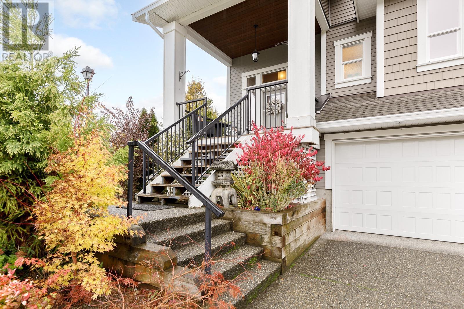 24403 112a Avenue, Maple Ridge, British Columbia  V2W 0H4 - Photo 3 - R2826474