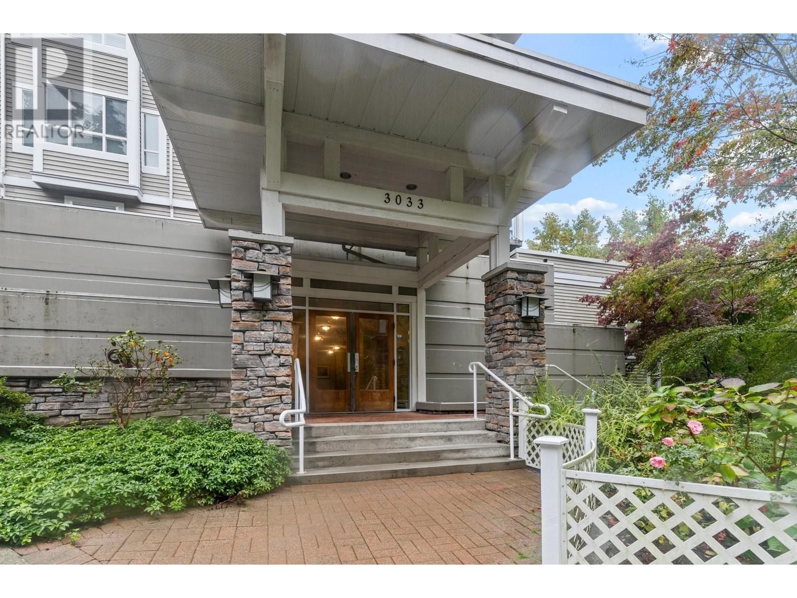 207 3033 Terravista Place, Port Moody, British Columbia  V3H 5A3 - Photo 4 - R2825872