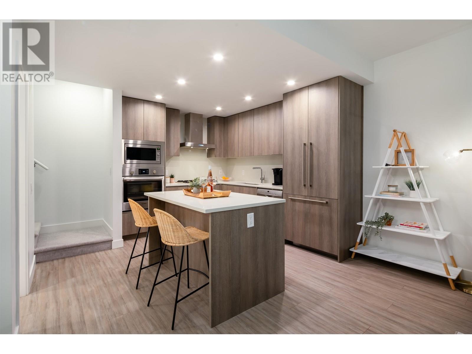 107 2060 Curling Road, North Vancouver, British Columbia  V7P 0E1 - Photo 11 - R2826550
