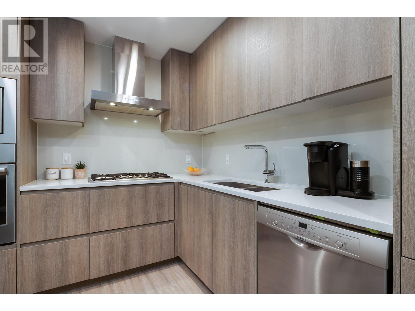 107 2060 Curling Road, North Vancouver, British Columbia  V7P 0E1 - Photo 12 - R2826550