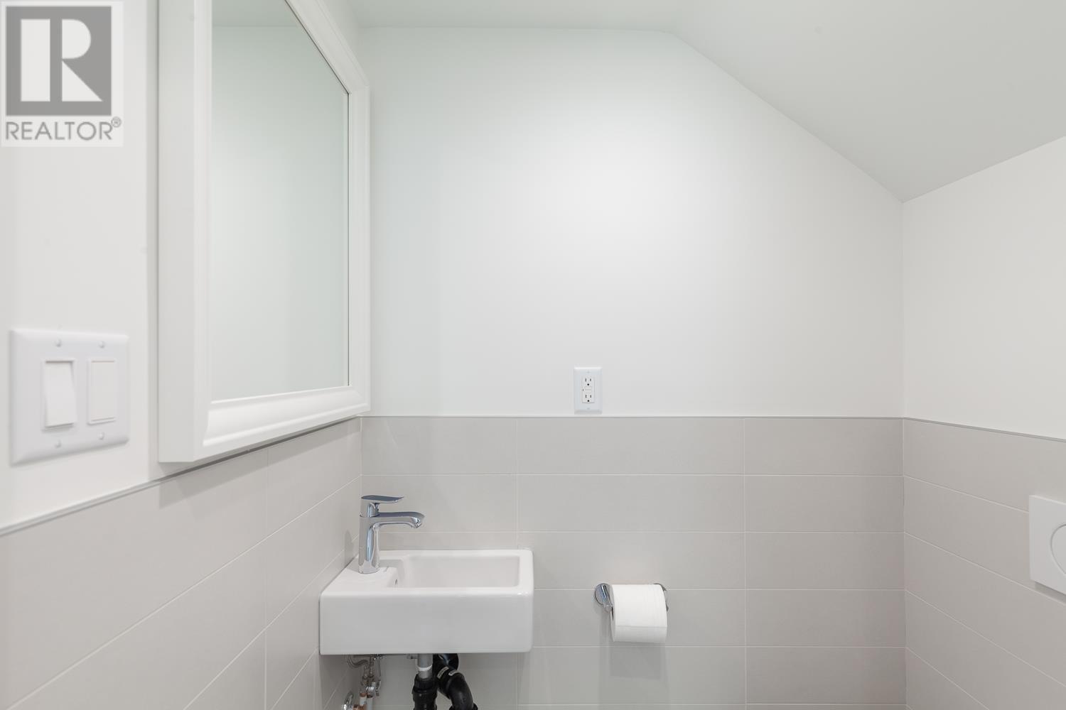 519 E 16th Avenue, Vancouver, British Columbia  V5T 2V1 - Photo 22 - R2826561