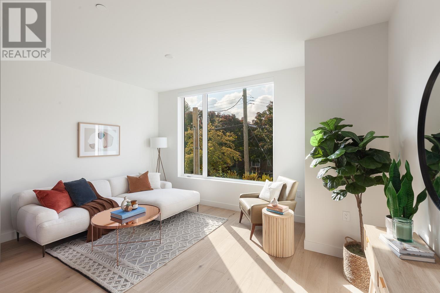 519 E 16th Avenue, Vancouver, British Columbia  V5T 2V1 - Photo 3 - R2826561