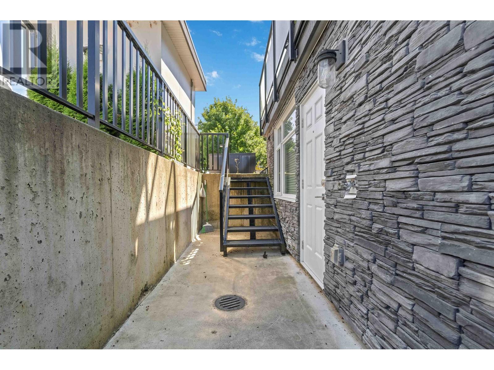 5188 Chambers Street, Vancouver, British Columbia  V5R 0G2 - Photo 14 - R2826599