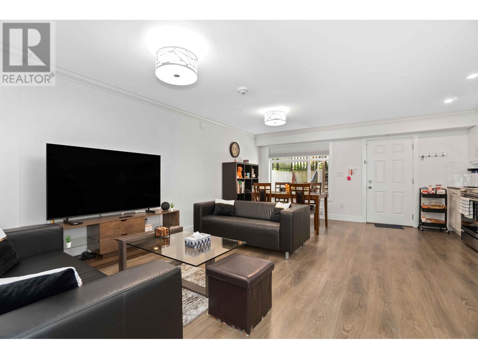 5188 Chambers Street, Vancouver, British Columbia  V5R 0G2 - Photo 5 - R2826599