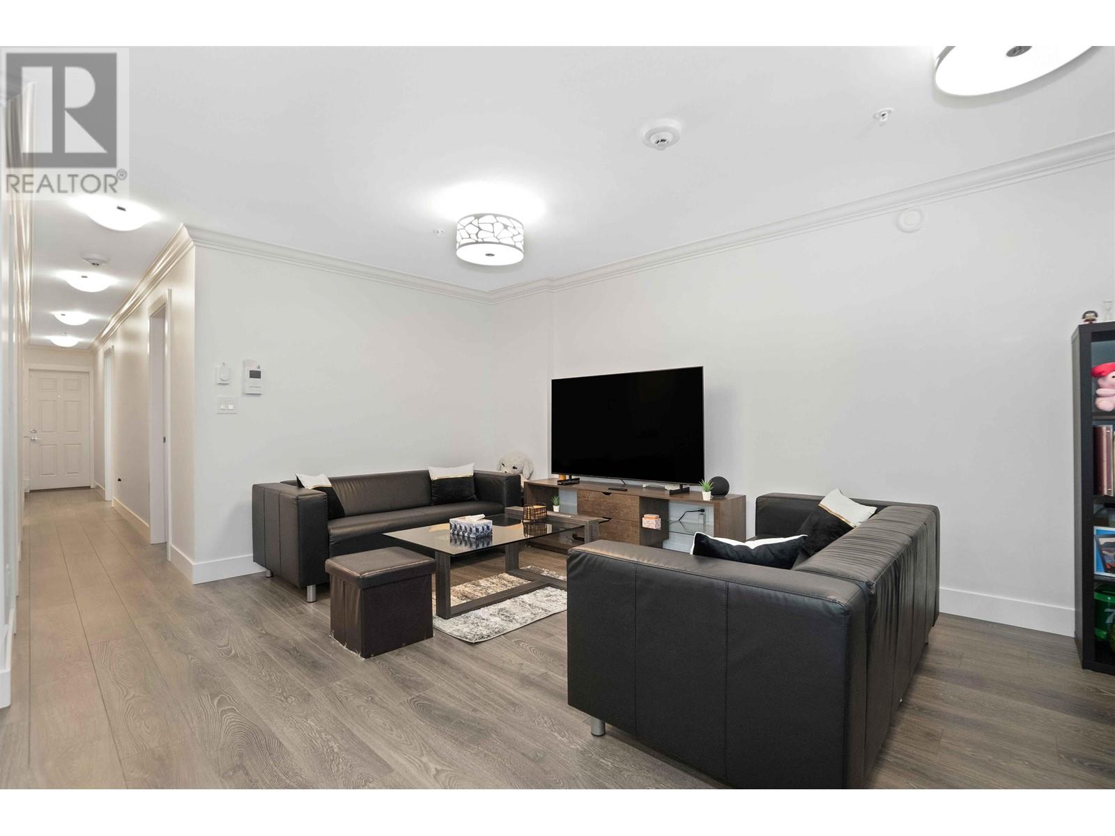5188 Chambers Street, Vancouver, British Columbia  V5R 0G2 - Photo 6 - R2826599