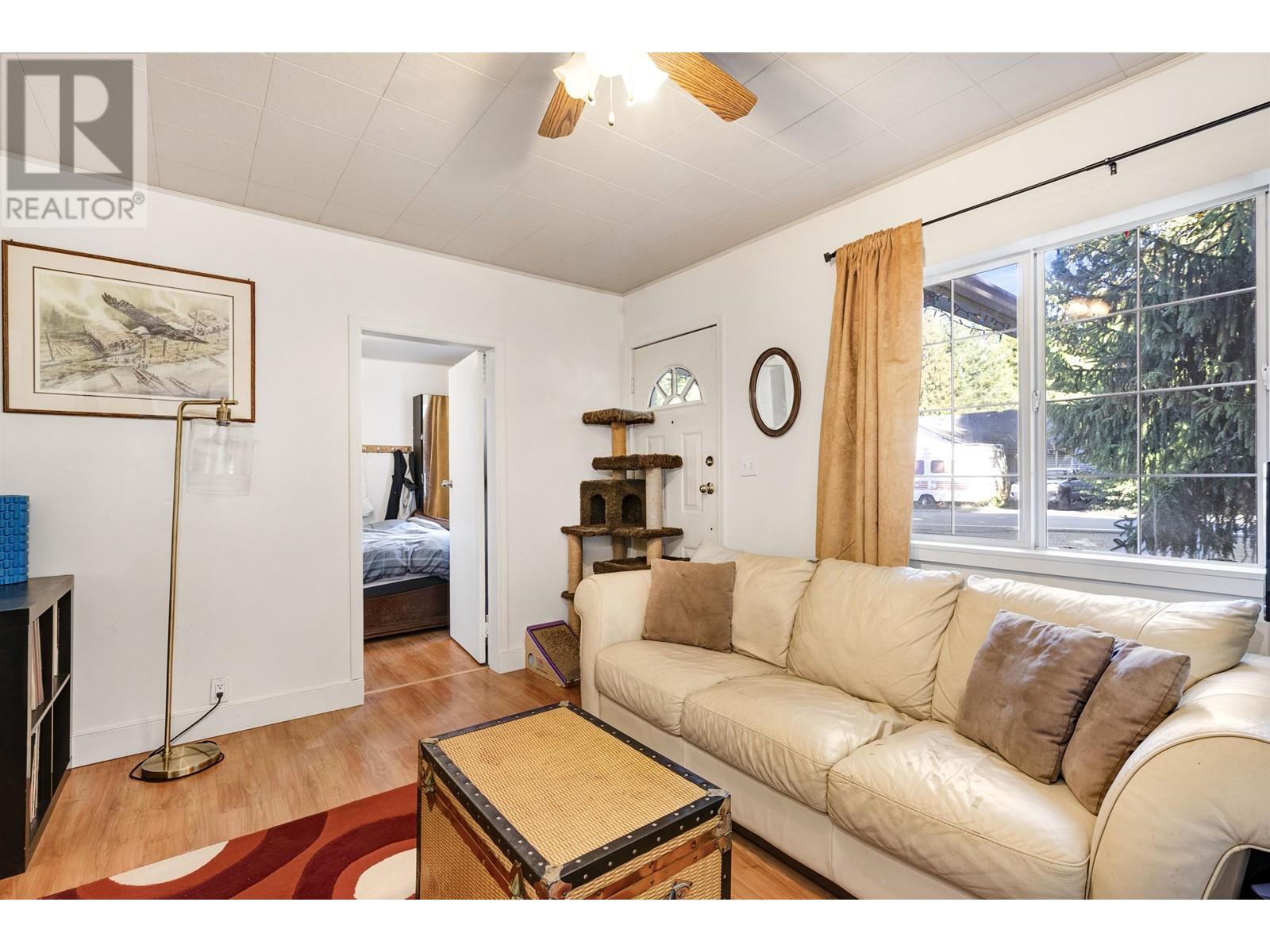 20478 Westfield Avenue, Maple Ridge, British Columbia  V2X 1K9 - Photo 5 - R2818687