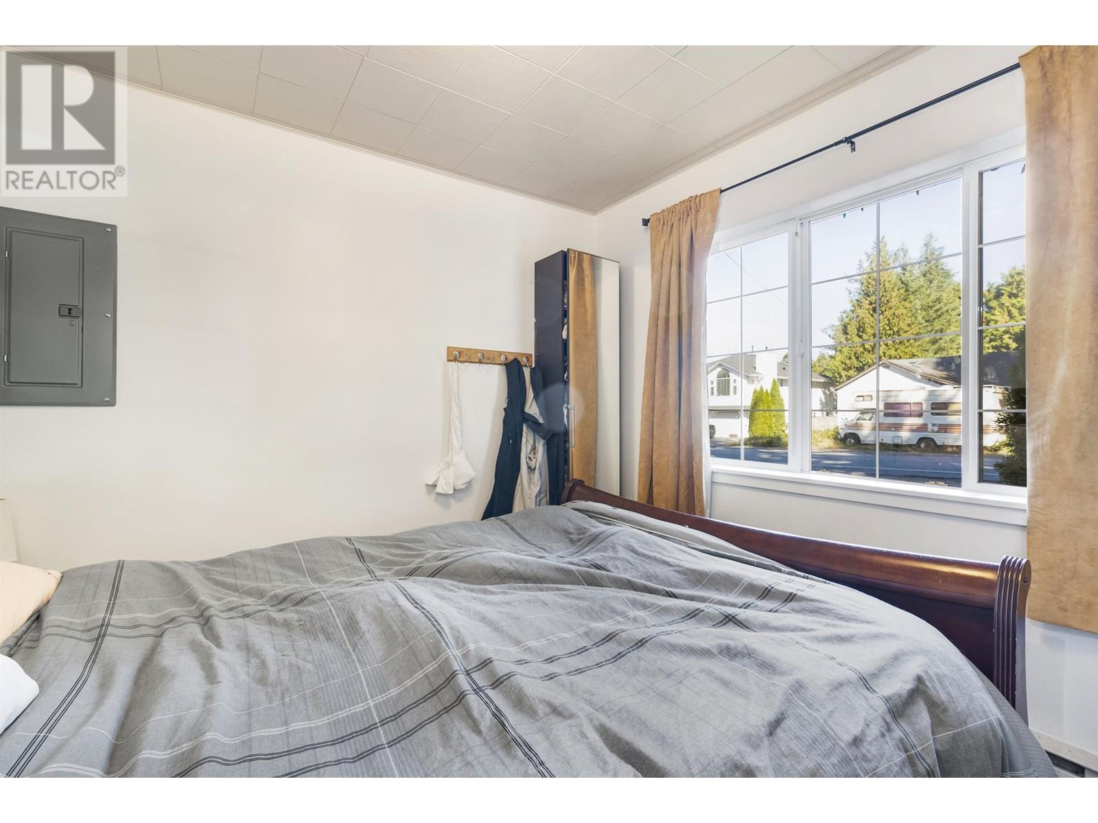 20478 Westfield Avenue, Maple Ridge, British Columbia  V2X 1K9 - Photo 11 - R2818687