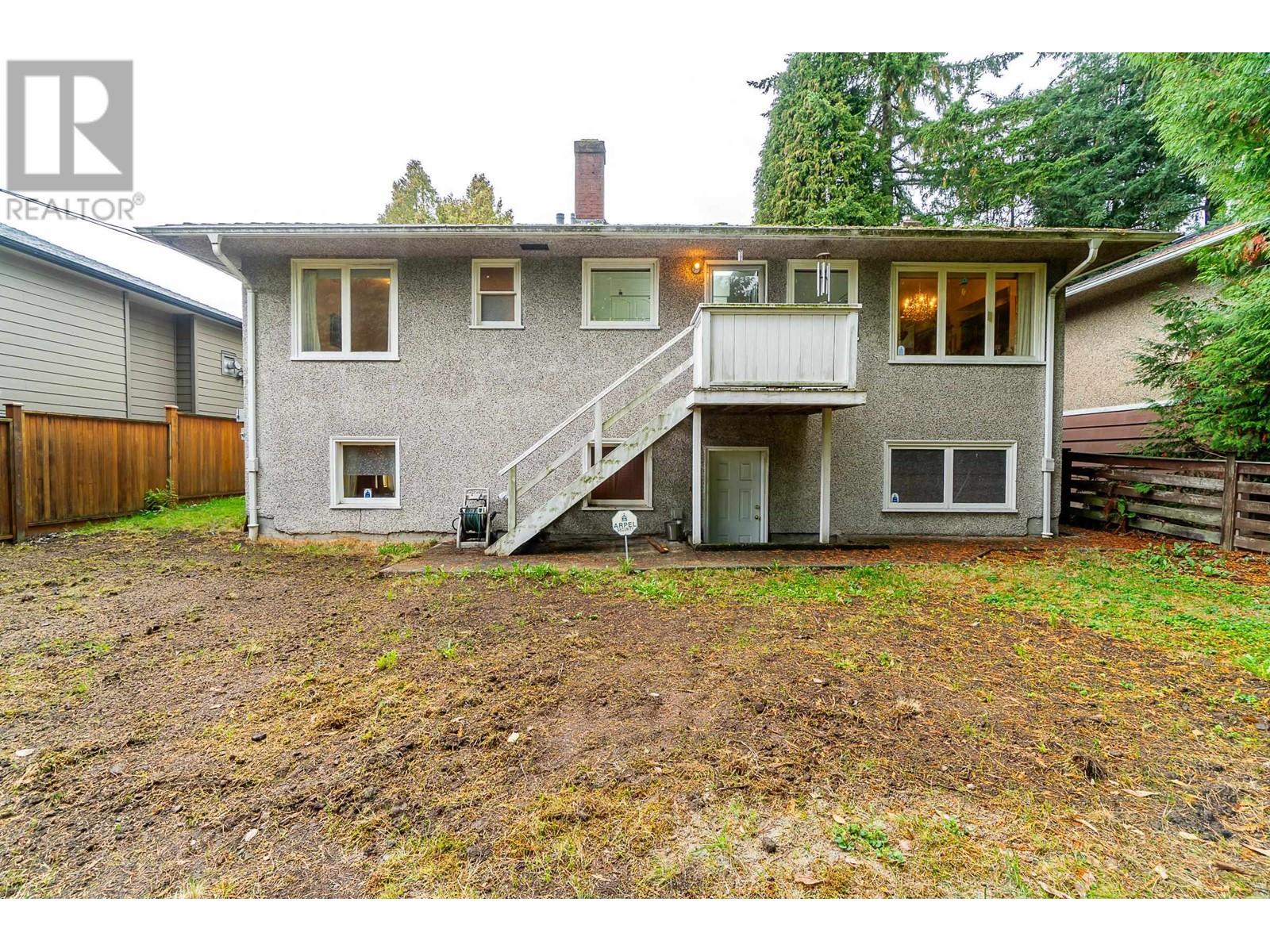 8348 12th Avenue, Burnaby, British Columbia  V3N 2L6 - Photo 29 - R2826229
