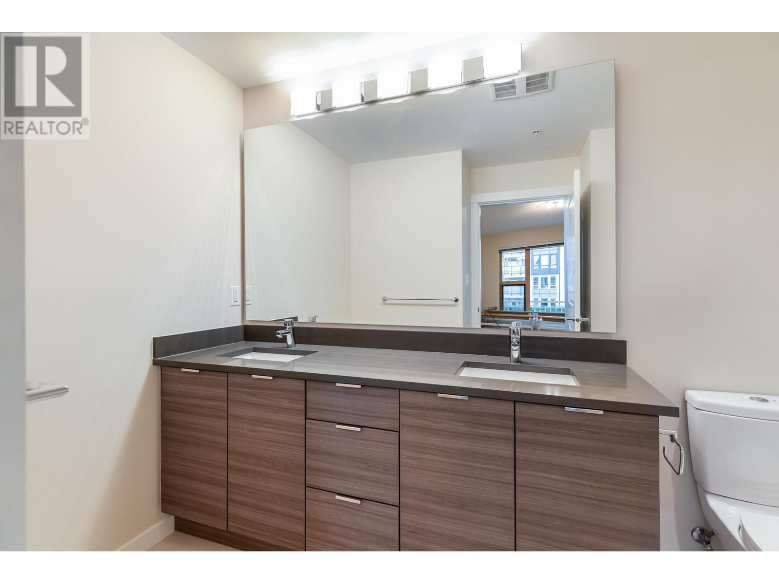 311 2665 Mountain Highway, North Vancouver, British Columbia  V7J 0A8 - Photo 19 - R2826275